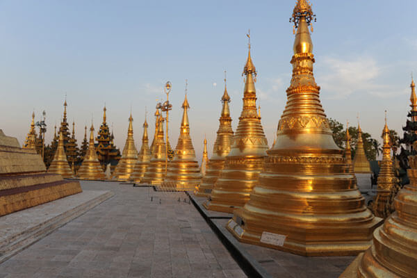 shwedagon pagoda 4