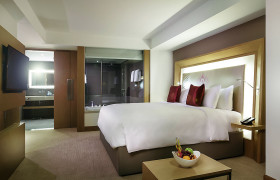 Novotel Yangon Max - Deluxe Suite