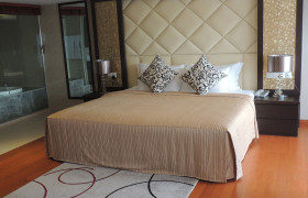 Hotel Esperado Presidential Suite